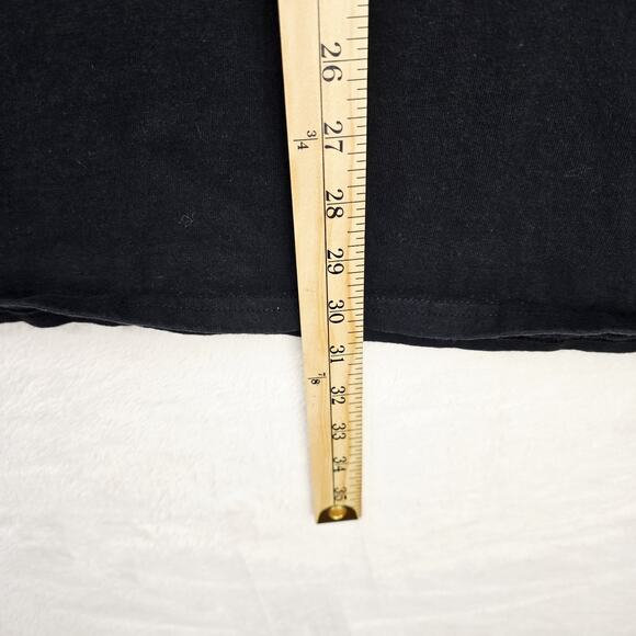 Never Underestimate An Old Man Listens To Van Halen Shirt Mens XXL Born April - Picture 7 of 7